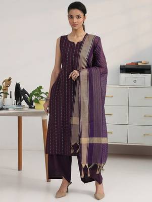 women ethnic motifs printed regular kurta with palazzos & with dupatta 5
