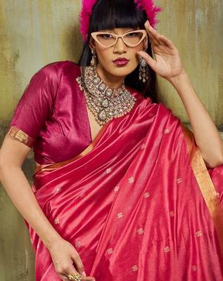 Magenta silk blend designer banarasi saree 2