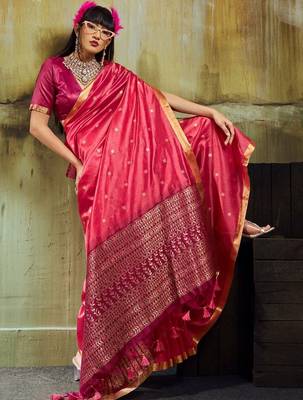 Magenta silk blend designer banarasi saree 4