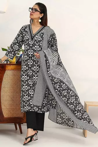 women ethnic motifs printed regular kurta with trousers & with dupatta