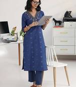 women ethnic motifs printed regular mirror work kurta with trousers