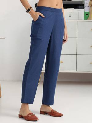women ethnic motifs printed regular mirror work kurta with trousers 6