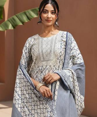 geometric printed sequinned straight kurta with trouser & dupatta 3