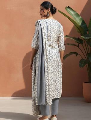 geometric printed sequinned straight kurta with trouser & dupatta 5