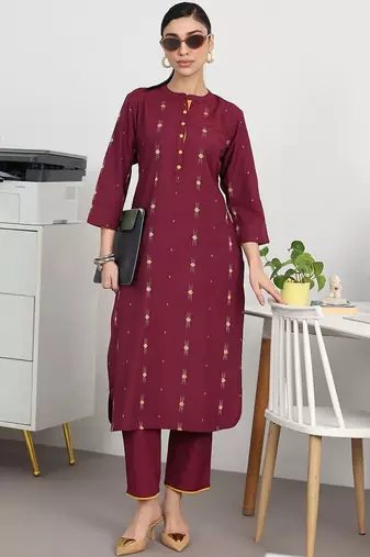 women ethnic motifs printed regular kurta with trousers