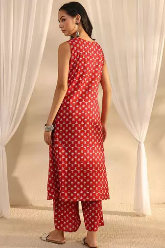 maroon floral printed cotton a-line kurta set