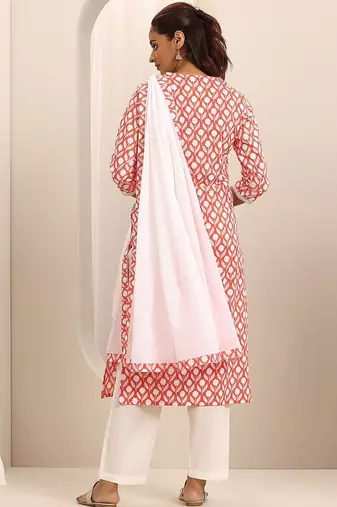 floral printed v-neck straight kurta with trousers & dupatta