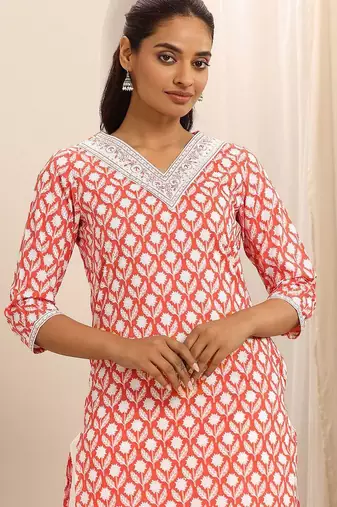 floral printed v-neck straight kurta with trousers & dupatta