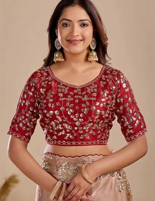 Peach floral sequinned silk blend designer saree 4