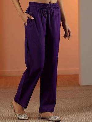 women ethnic motifs embroidered kurta with trousers 6