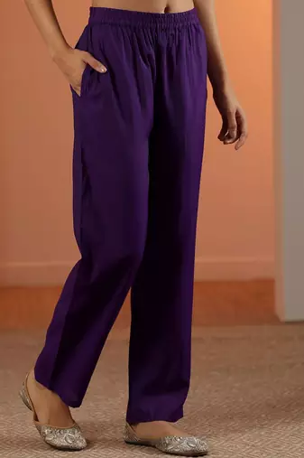 women ethnic motifs embroidered kurta with trousers