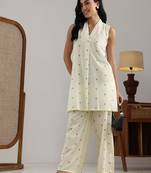 geometric printed straight kurta with trousers