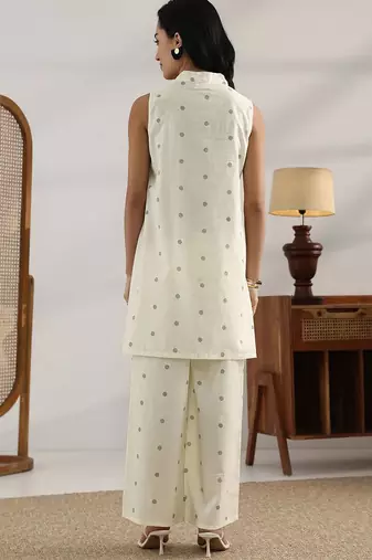 geometric printed straight kurta with trousers
