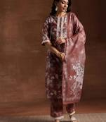 women floral printed regular kurta with trousers & with dupatta