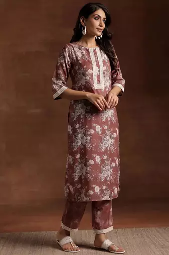 women floral printed regular kurta with trousers & with dupatta