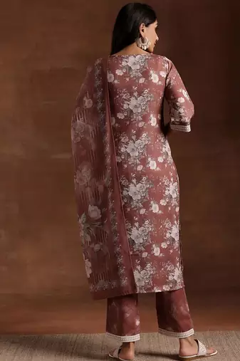 women floral printed regular kurta with trousers & with dupatta