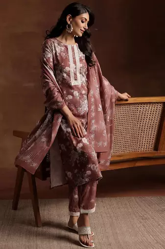 women floral printed regular kurta with trousers & with dupatta