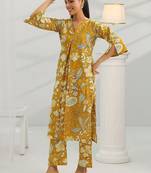 women floral printed kurta with trousers
