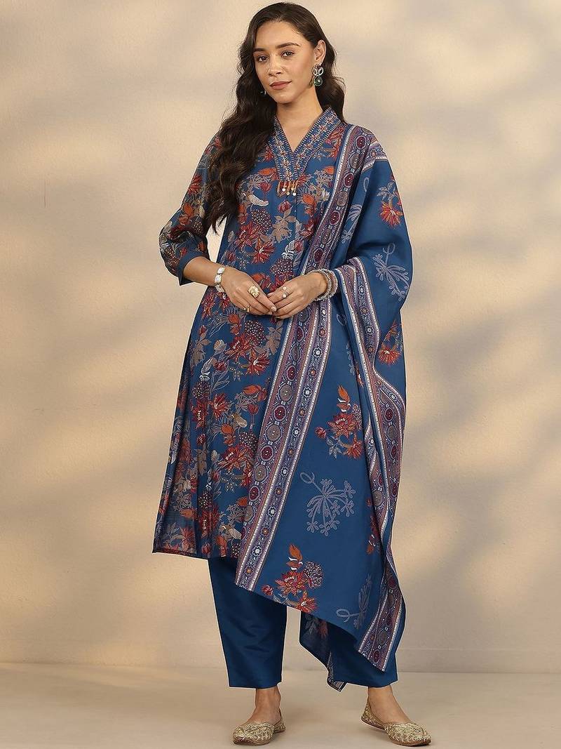 floral printed v-neck straight kurta with trousers & dupatta