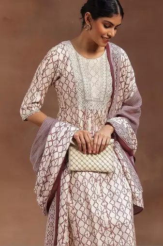 women ethnic motifs printed regular thread work kurta with trousers & with dupatta