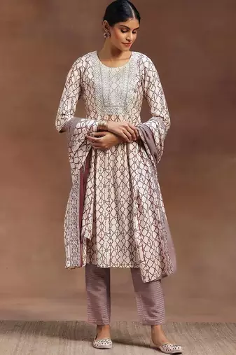 women ethnic motifs printed regular thread work kurta with trousers & with dupatta