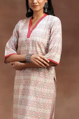 women ethnic motifs printed regular kurta with dhoti pants & with dupatta