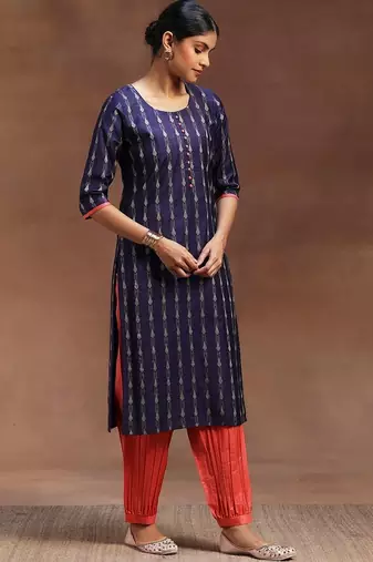 women ethnic motifs printed regular kurta with dhoti pants & with dupatta