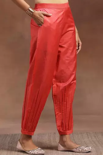 women ethnic motifs printed regular kurta with dhoti pants & with dupatta