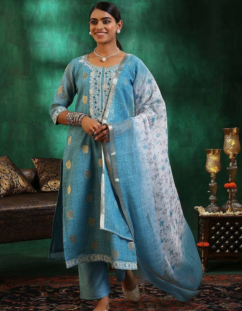 women ethnic motifs regular thread work kurta with trousers & with dupatta