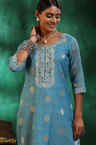 women ethnic motifs regular thread work kurta with trousers & with dupatta