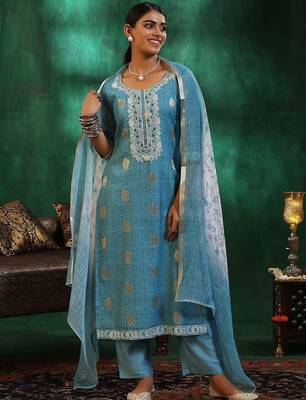 women ethnic motifs regular thread work kurta with trousers & with dupatta 5