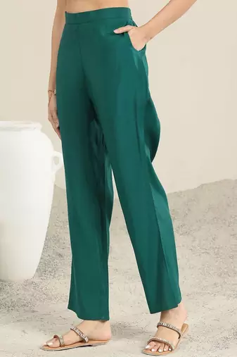 women printed regular kurta with trousers & with dupatta
