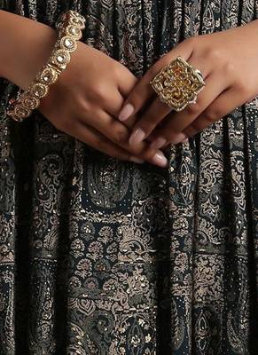 women ethnic motifs printed empire thread work kurta with trousers & with dupatta 2