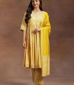 women ethnic motifs printed empire kurta with trousers & with dupatta