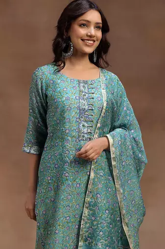 women floral printed regular thread work kurta with trousers & with dupatta
