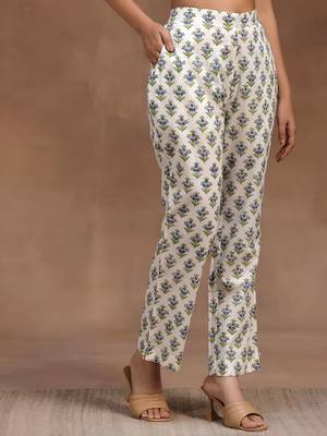 women floral printed regular thread work kurta with trousers & with dupatta 7