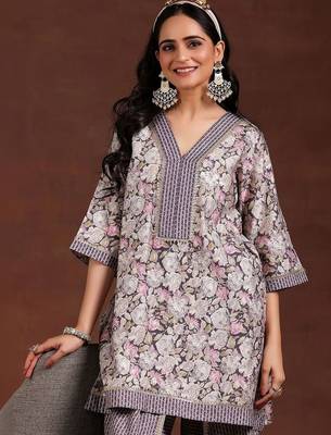 women floral printed regular kurti with dhoti pants 2