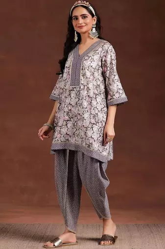 women floral printed regular kurti with dhoti pants