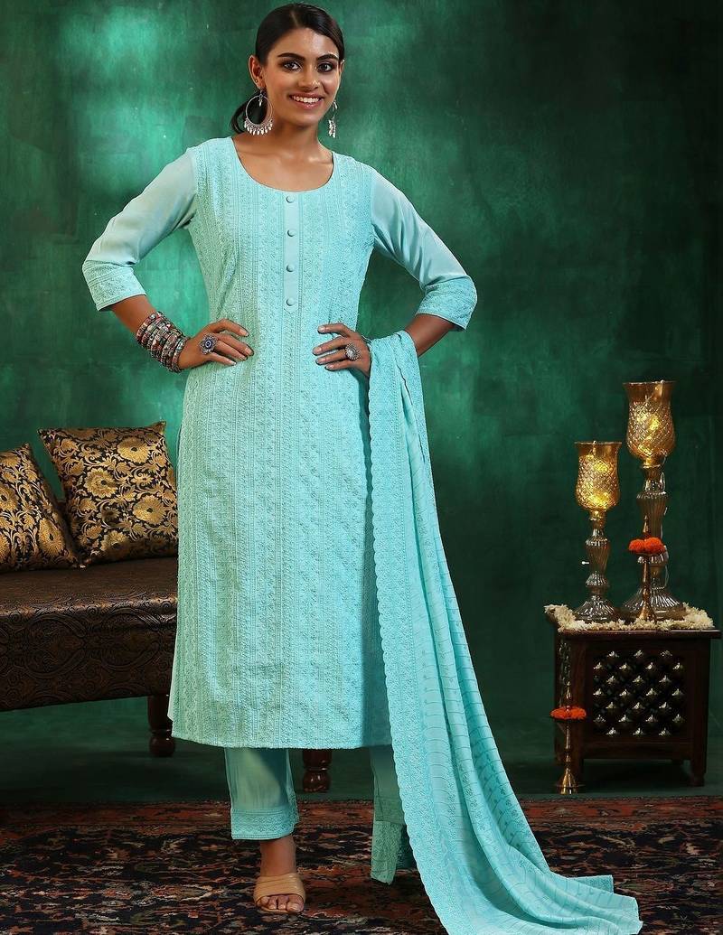 women ethnic motifs embroidered regular thread work kurta with trousers & with dupatta