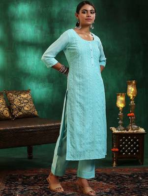 women ethnic motifs embroidered regular thread work kurta with trousers & with dupatta 5