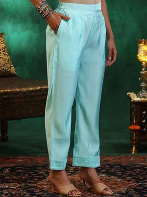 women ethnic motifs embroidered regular thread work kurta with trousers & with dupatta 7