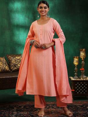 women ethnic motifs embroidered regular thread work kurta with trousers & with dupatta 1