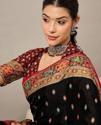 Black ethnic motifs printed banarasi saree with blouse piece 2