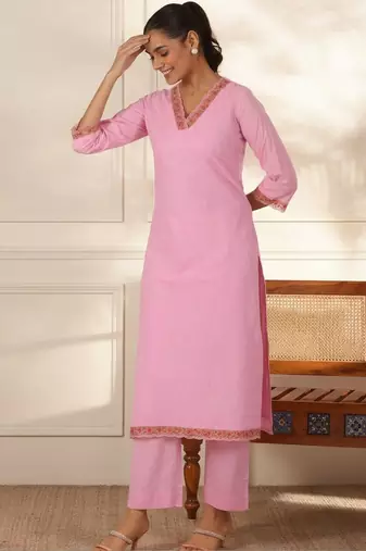 women ethnic motifs regular thread work kurta with trousers & with dupatta