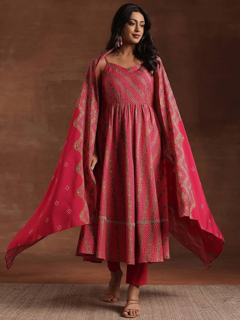 women ethnic motifs printed empire kurta with trousers & with dupatta