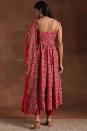 women ethnic motifs printed empire kurta with trousers & with dupatta