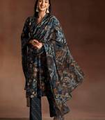 women floral printed regular kurta with trousers & with dupatta