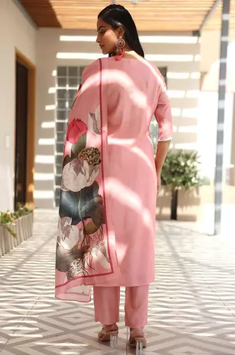 women floral embroidered regular thread work kurta with trousers & with dupatta