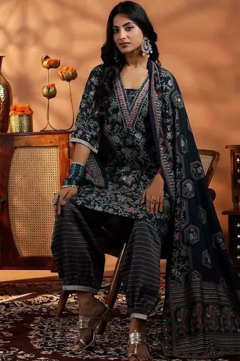women floral printed regular thread work kurta with harem pants & with dupatta