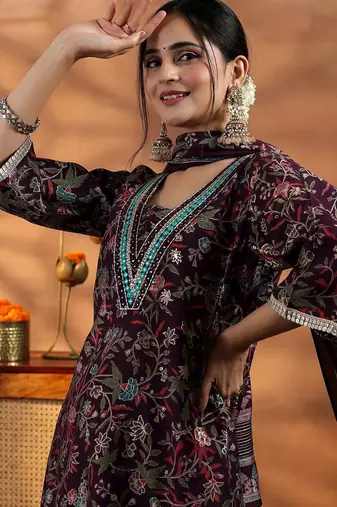 women floral printed regular thread work kurta with harem pants & with dupatta